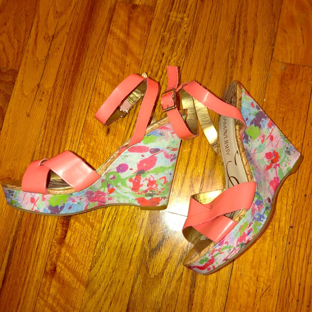 Sam & Libby Floral Wedges Size 7 Peach Ankle Strap